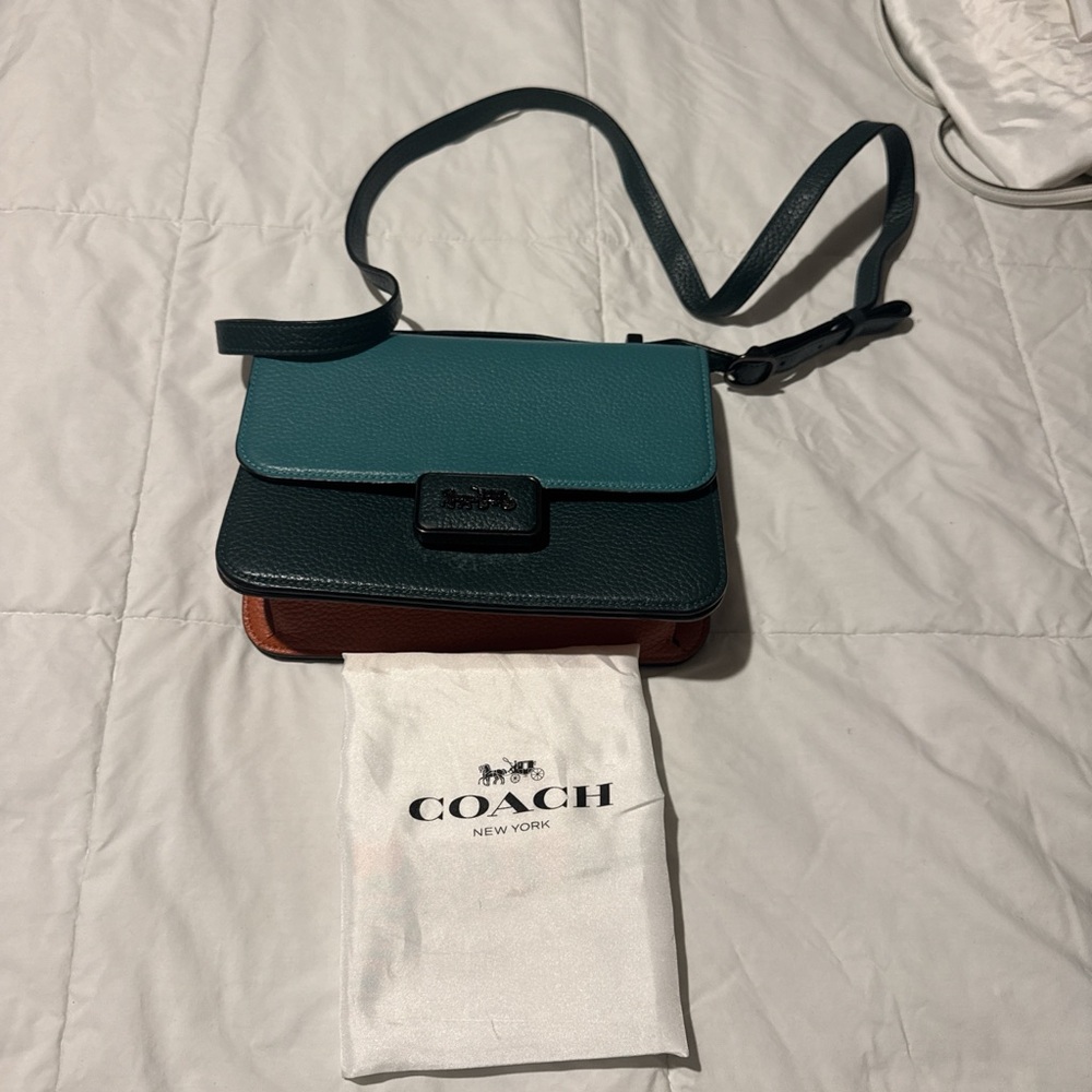 Coach Women's Blue and Brown Crossbody Bag